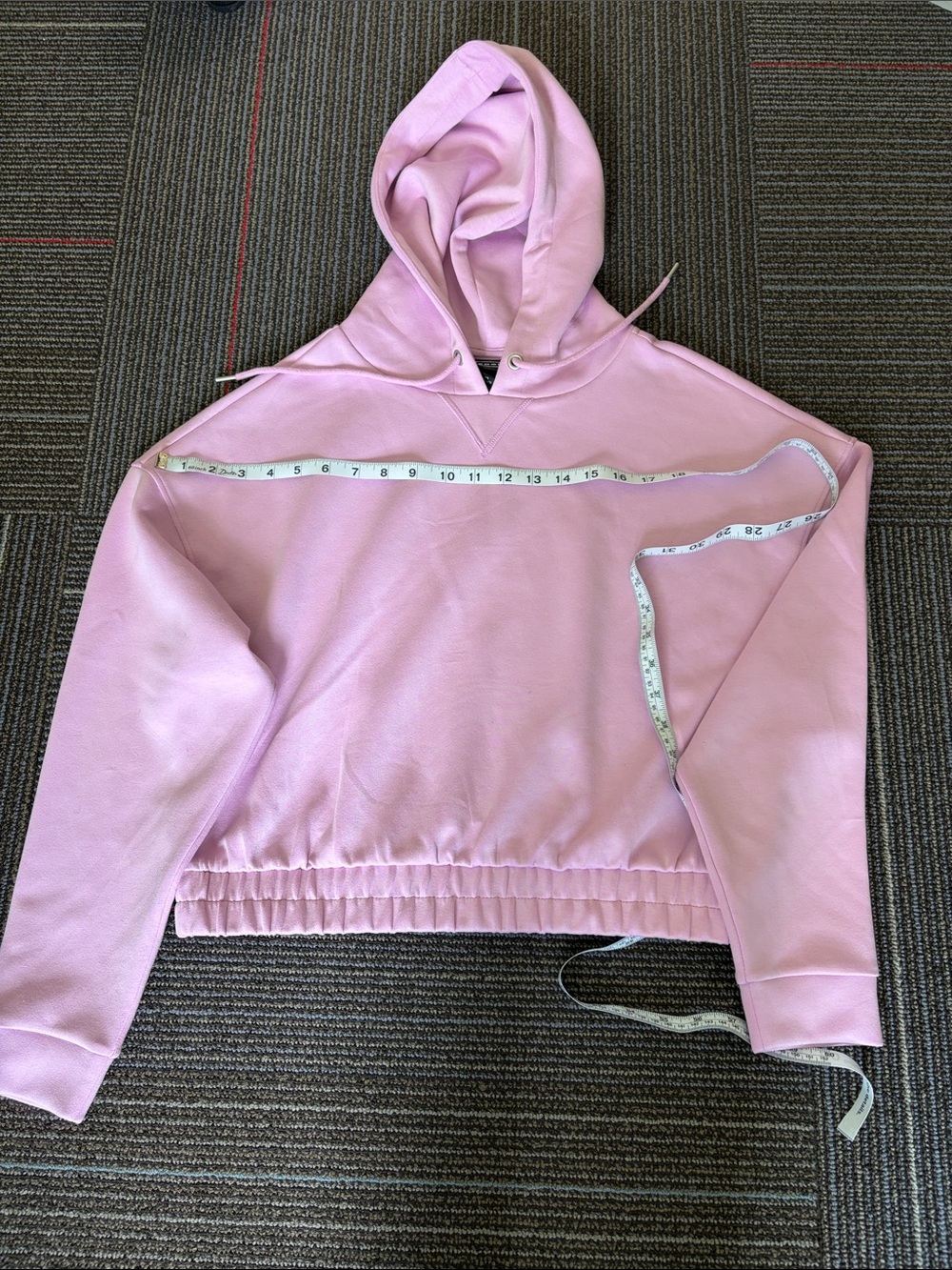 Cropped Hooded Crewneck Sweater in Light Pink